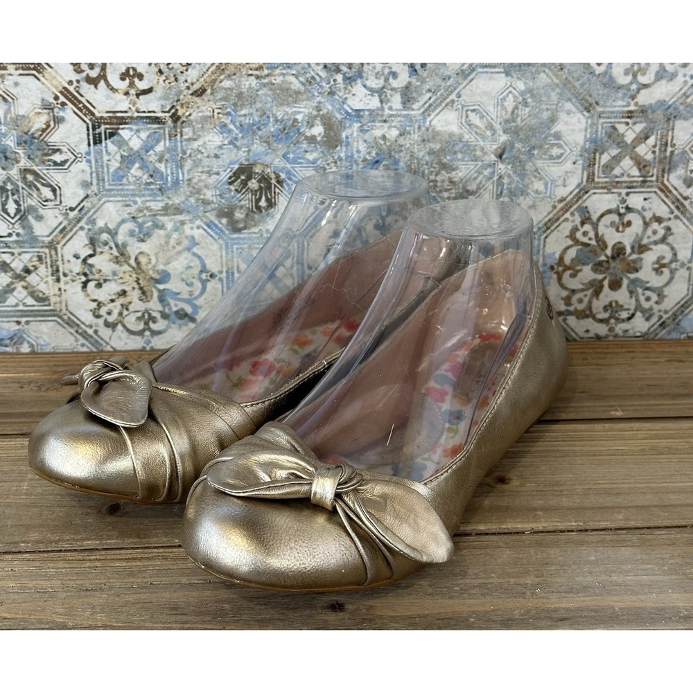 Born Ballet Flats Gold Shoes Women's Size 7 / 38 Leather